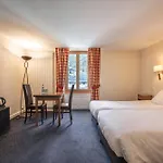 Hotel La Croix Blanche 2*