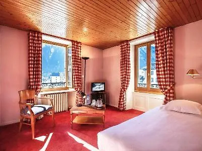 Hotel La Croix Blanche 2*