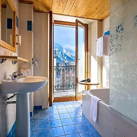 La Croix Blanche