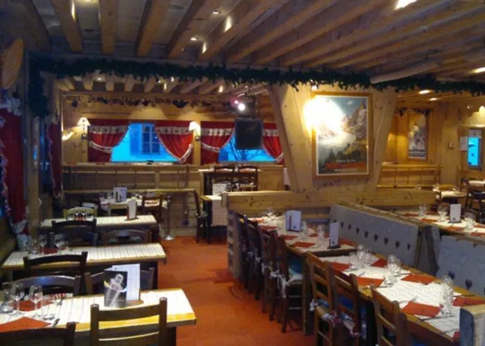 La Croix Blanche 2* 샤모니