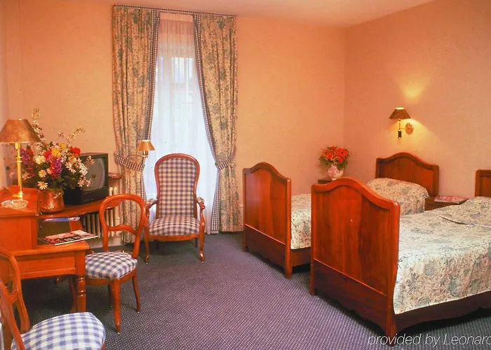 호텔 La Croix Blanche 2*